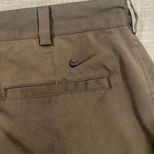 Nike Golf Dri-FIT Mens Black Performance Shorts Size 32 Stretch Flat Front